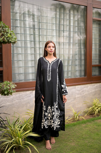 Zar-e-Resham | Premium Embroidered Silk 3-Piece Suit